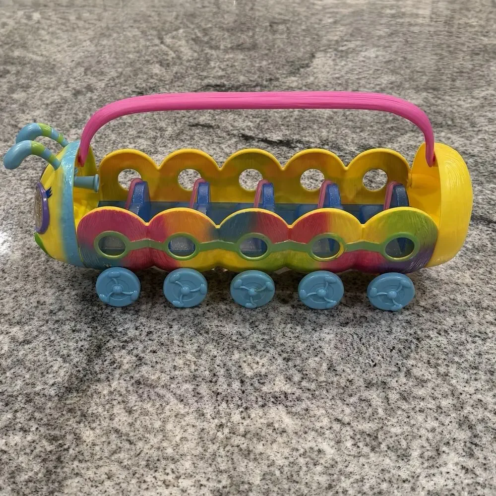 DreamWorks Trolls Poppy World Tour Ride Caterpillar/Caterbus Bus Playset Vehicle